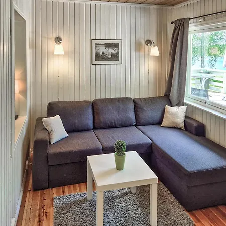3 Bedroom Cozy In *