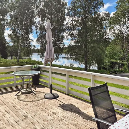 3 Bedroom Cozy In Holiday home