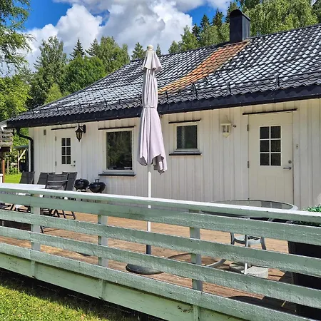 بيت للعطل 3 Bedroom Cozy In