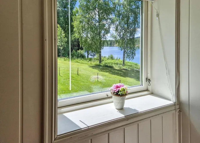 3 Bedroom Cozy In Feriehus