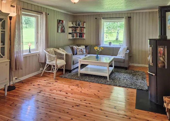 Feriehus 3 Bedroom Cozy In Urskog