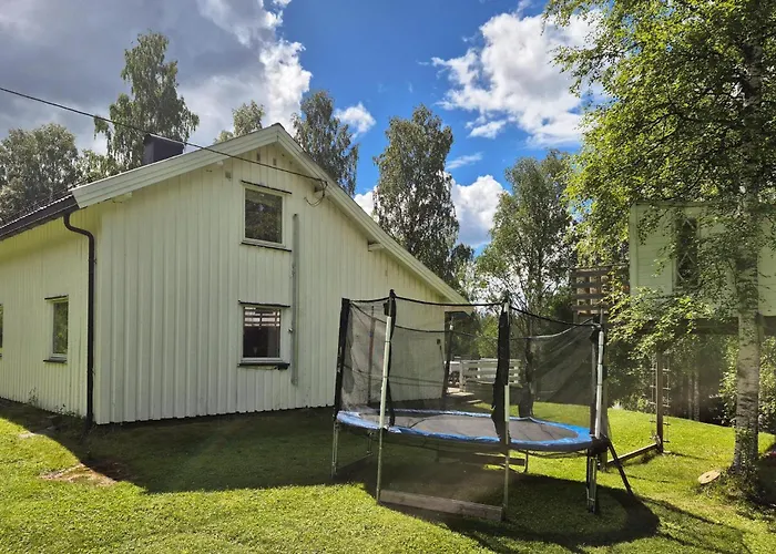 3 Bedroom Cozy In Urskog